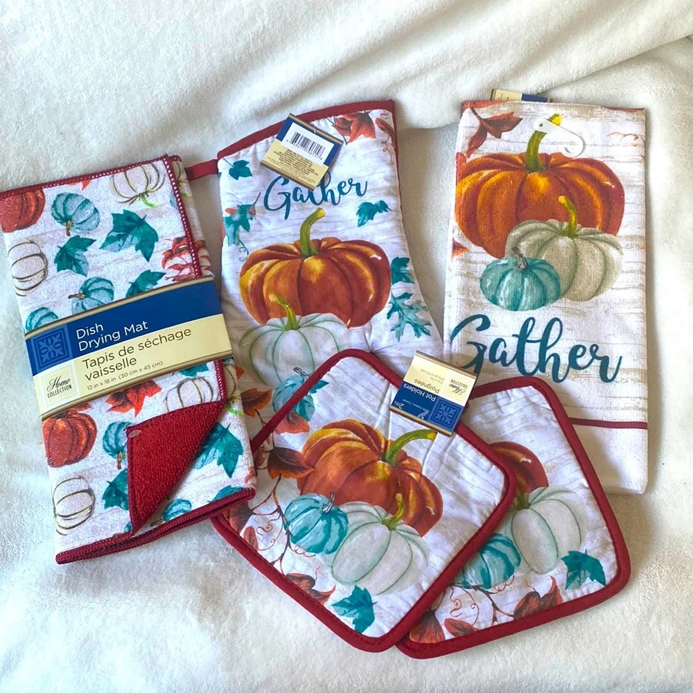 Gather Themed Thanksgiving Pumpkin Kitchen Linen Bundle